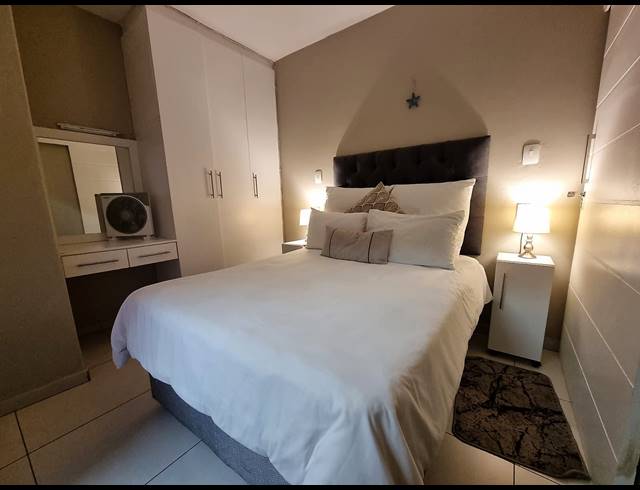 2 bed property to rent in WINKLESPRUIT